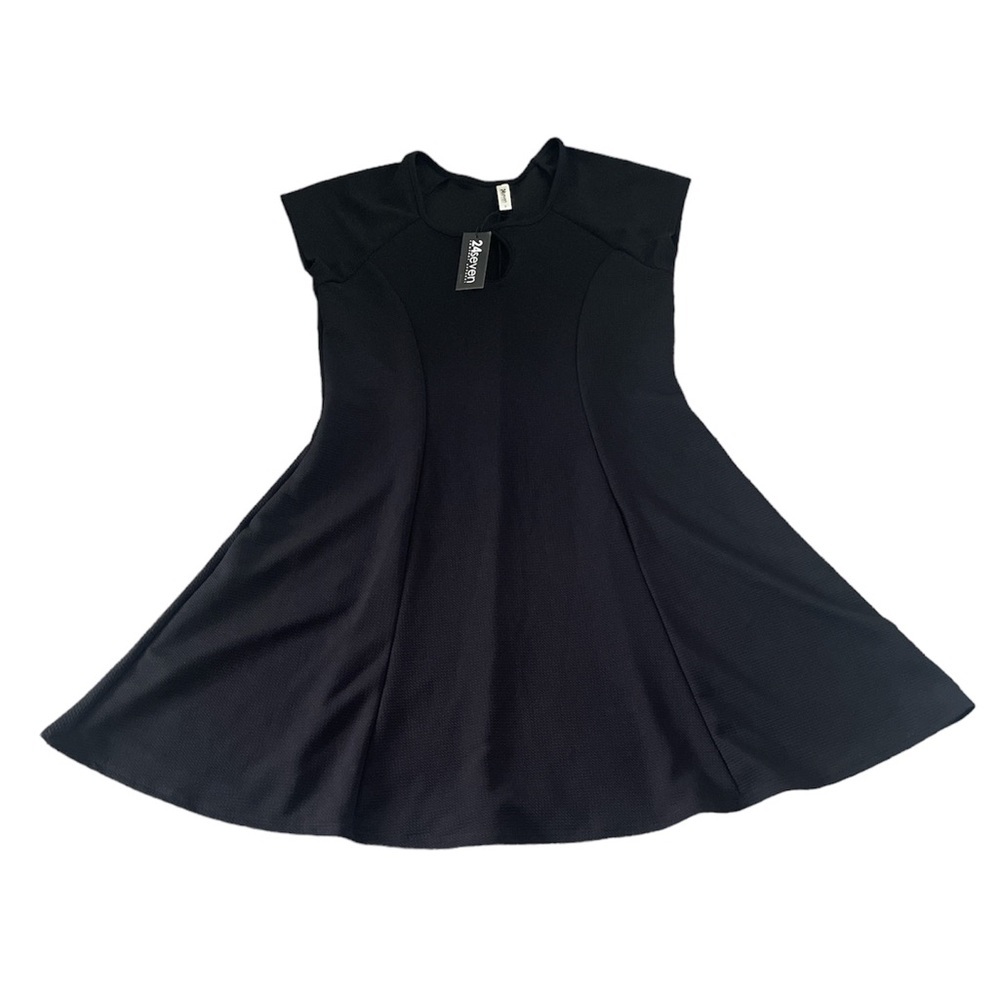 24Seven Comfort Apparel Maternity Dress with Keyhole Neck Black Size XL - Picture 6 of 7